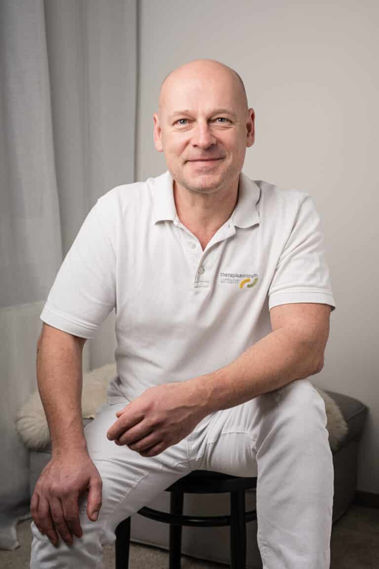 MICHAEL HUMMER - Physiotherapeut